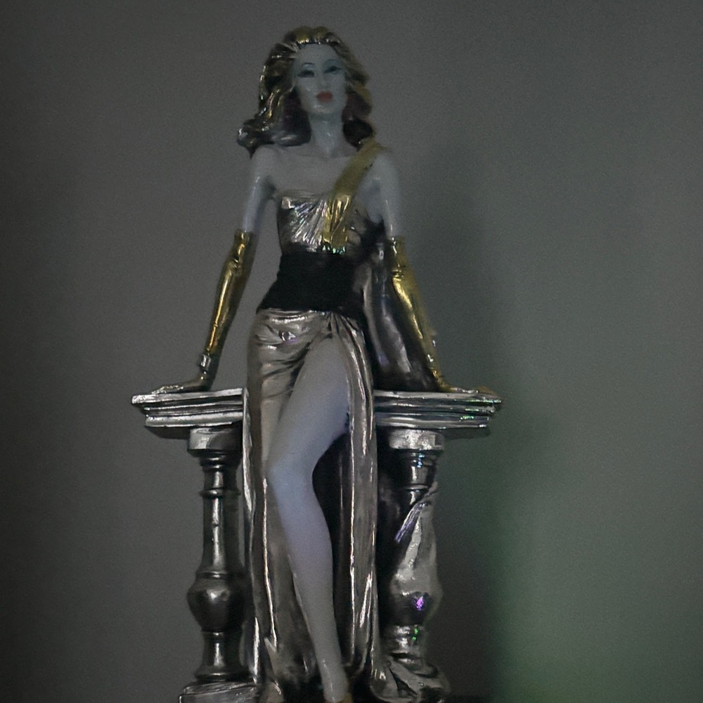 Rare Vittorio Tessaro Figurine